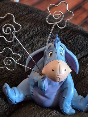 Disney Winnie the Pooh Eeyore Figurine Photo Note Card Holder Resin Desk Shelf